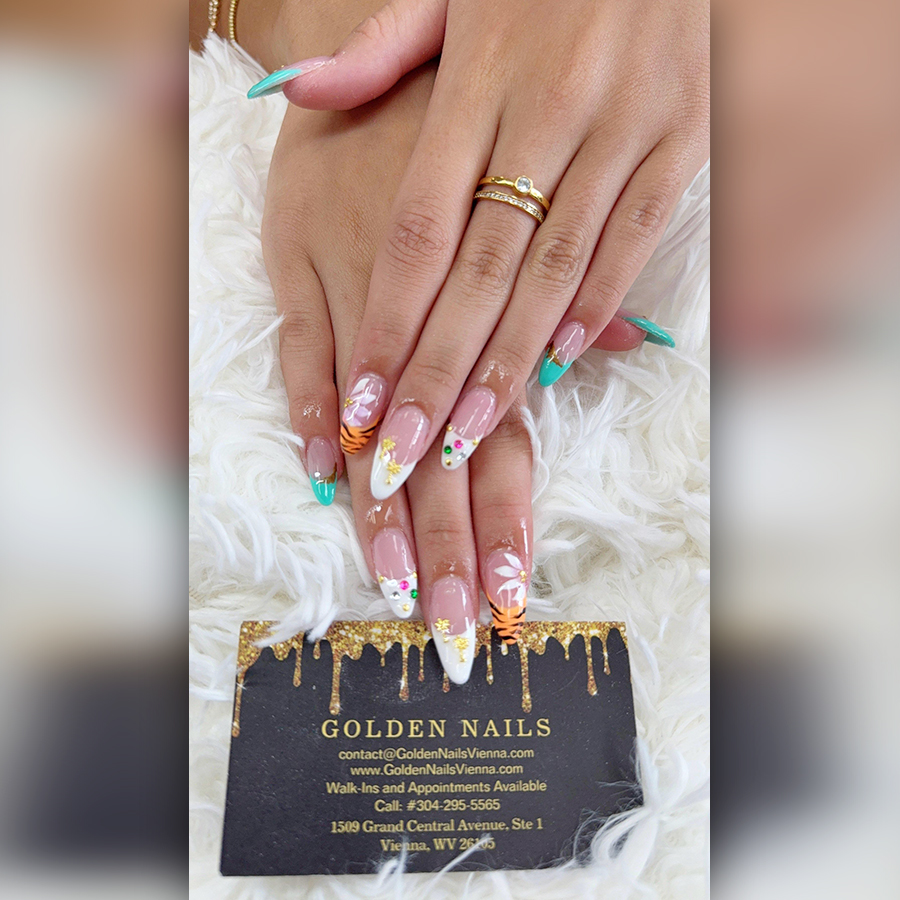 Elegant nails